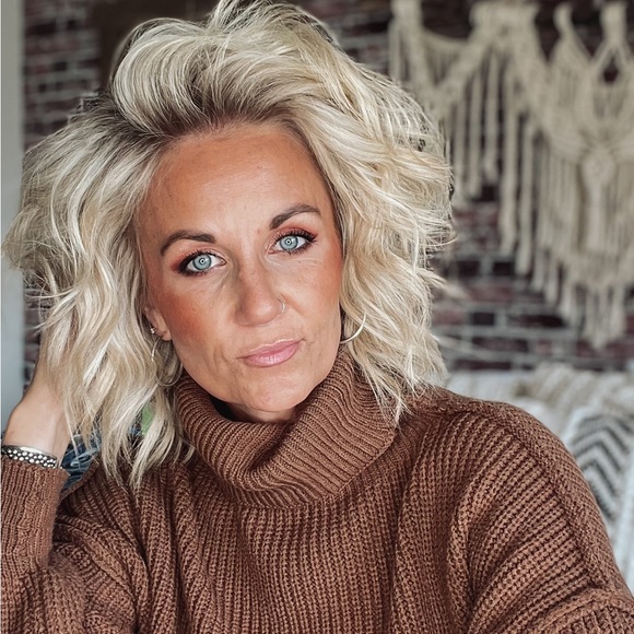 Meet your Posher, Kelly - Picture 1 of 1